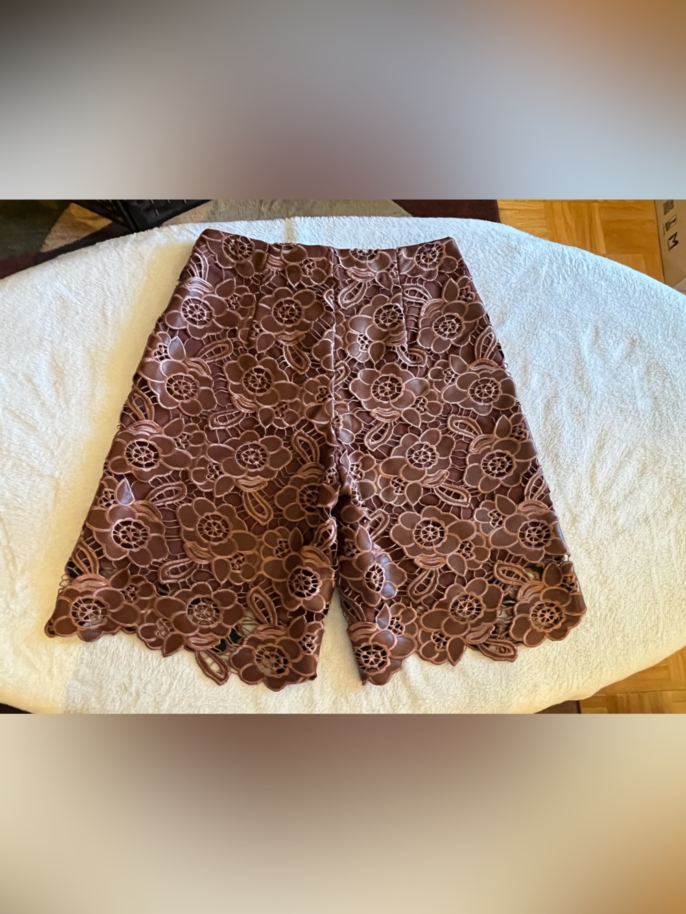 Anthropologie faux leather lace floral shorts Lined. Front zip Chocolate color 6 - Picture 8 of 12